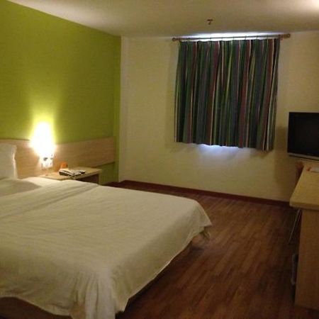 7Days Inn Zhuhai Xiangzhou Fenghuang Branche Екстериор снимка